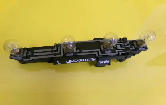 Renault Laguna I Tail light bulb cover holder 2261VALEO