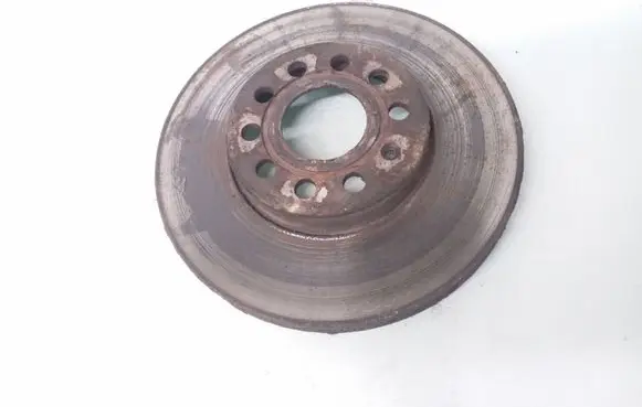 Volkswagen Golf V Front brake disc
