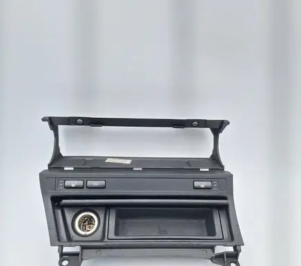 Car ashtray