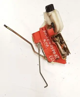 Mitsubishi Pajero Sport I Front door lock MR313413