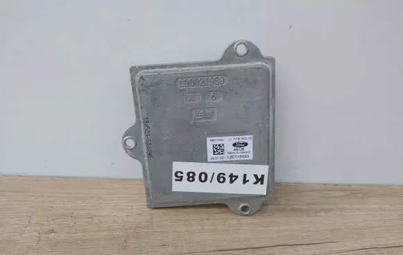 Ford C-MAX II Headlight ballast module Xenon L90118493