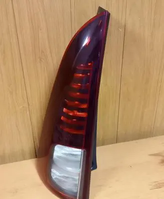 Renault Espace - Grand espace IV Rear/tail lights 8200394722
