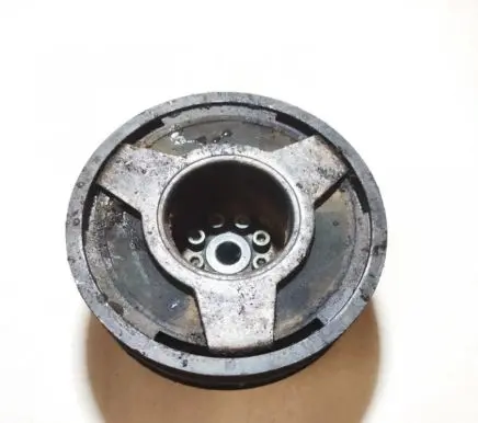 Audi A6 S6 C5 4B Crankshaft pulley