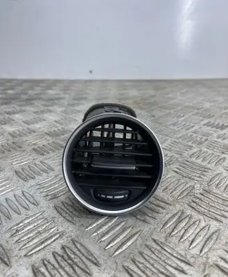 Mercedes-Benz C W204 Dashboard side air vent grill/cover trim A2048306654