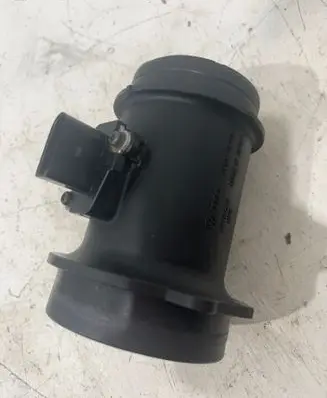 Audi A6 S6 C6 4F Mass air flow meter 059906461K