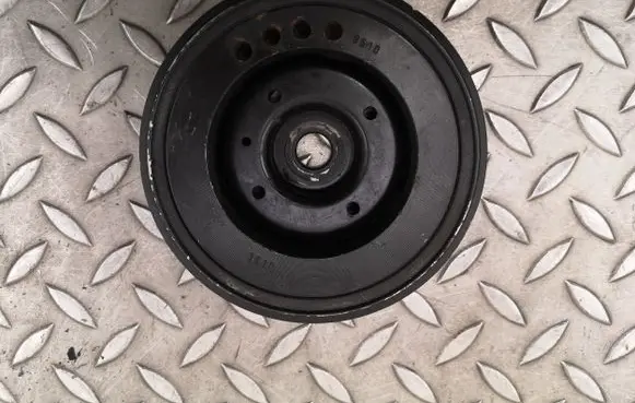 Audi A6 S6 C7 4G Crankshaft pulley 06H105243G