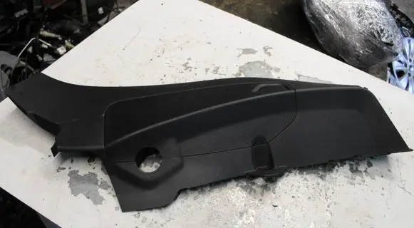 Renault Megane IV Seat belt trim 769173497R