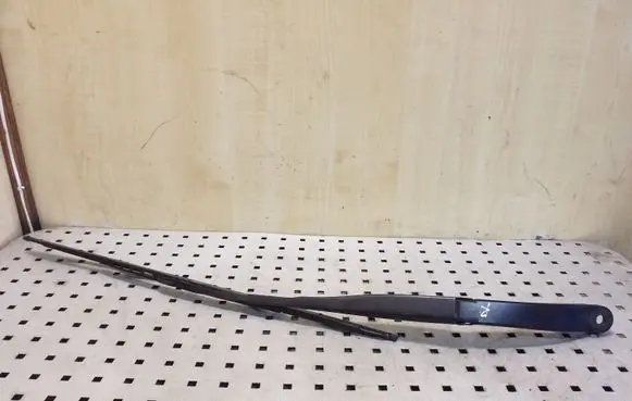 Honda Accord Front wiper blade arm