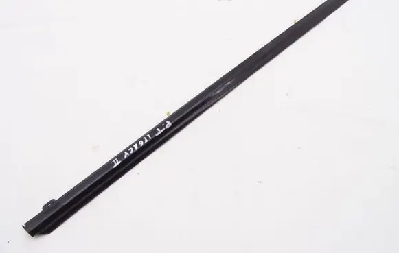 Subaru Legacy Front door windshield rail LEGACY_II_94-99_LISTWA_ZGARNIAJĄCA_SZYBY_PRAWA_PRZÓD
