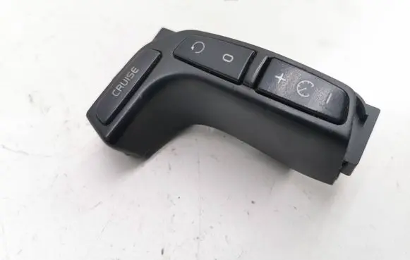 Volvo S80 Steering wheel buttons/switches 30642018