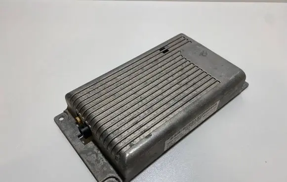 BMW 5 E60 E61 Bluetooth control unit module 9187625