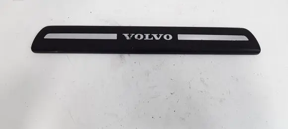 Volvo V50 Front sill trim cover