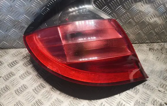 Mercedes-Benz C W203 Rear/tail lights 2038200564 A2038200564