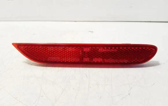Nissan X-Trail T32 Rear tail light reflector 25023005 3314207