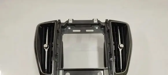 Volvo XC60 Dash center air vent grill 31417738 31477274 31477275