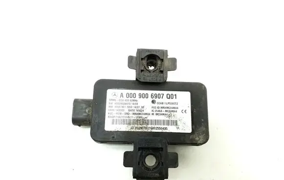 Mercedes-Benz C W205 Tire pressure control unit A0009006907