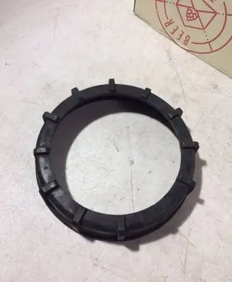 Volkswagen Golf IV In tank fuel pump screw locking ring/nut 321201375A