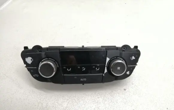 Opel Insignia A Climate control unit 13273095 100819 0023C