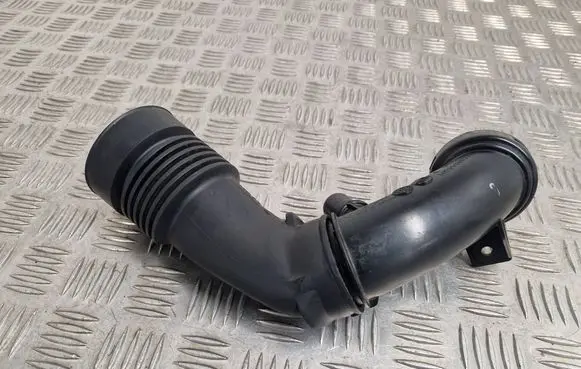 Citroen C4 II Air intake hose/pipe 9801000980