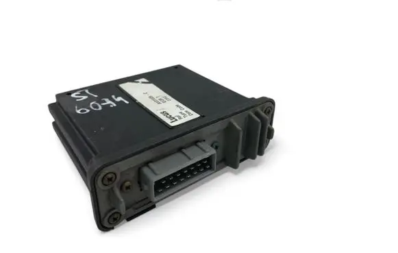 Peugeot 605 Other control units/modules AV01025C