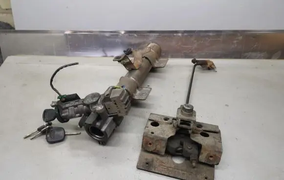 Ford Transit Ignition lock
