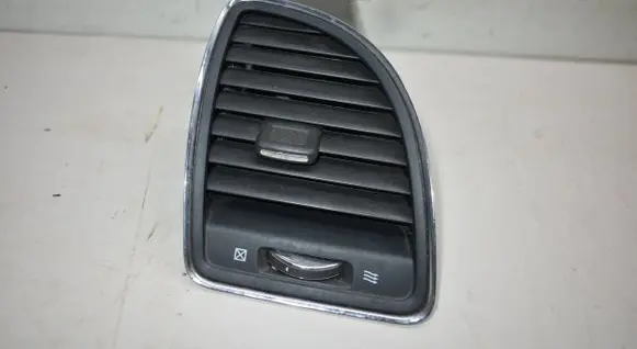 Dashboard side air vent grill/cover trim