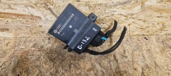Audi A6 S6 C6 4F Gateway control module 4L0907468B 4L0910468A