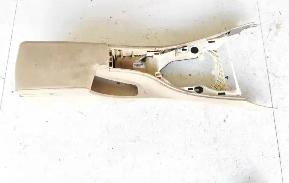 BMW 3 E90 E91 Armrest 584507 E116233122RL