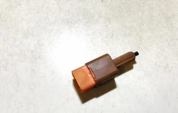 Nissan Qashqai Brake pedal sensor switch