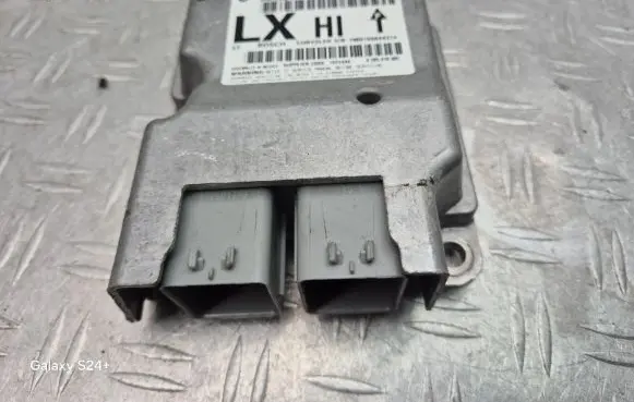 Chrysler 300 - 300C Airbag control unit/module 04896372AA 0285010005