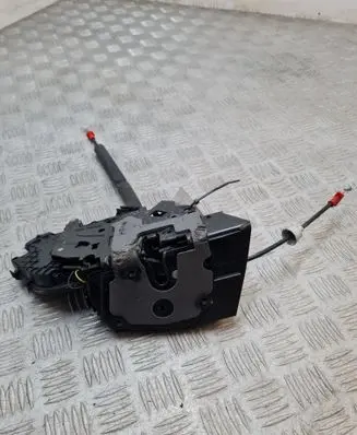 Land Rover Discovery Sport Rear door lock FK7224994AE