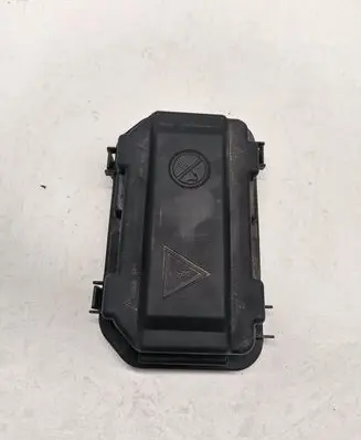 BMW 3 F30 F35 F31 Fuse box cover 9224872