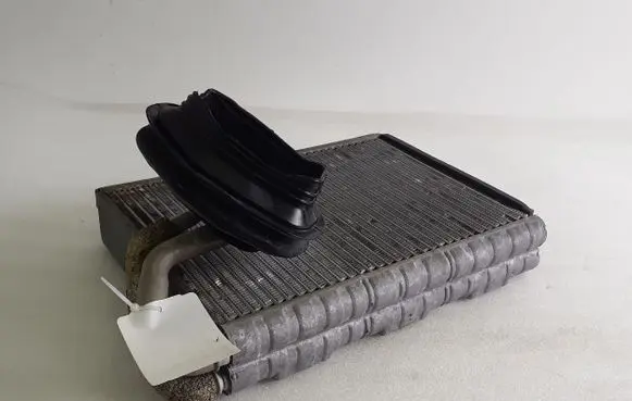 Air conditioning (A/C) radiator (interior)