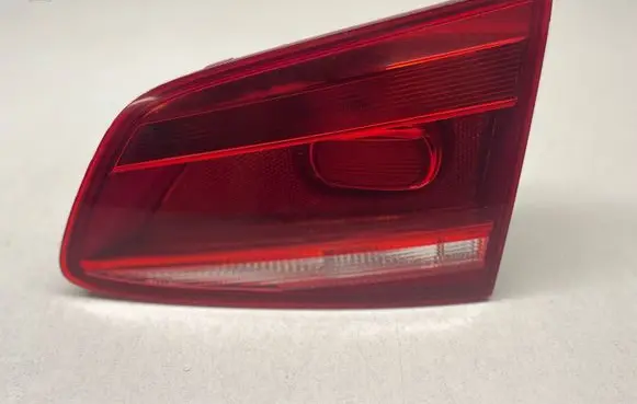 Volkswagen PASSAT B7 Tailgate rear/tail lights 3AF945094K