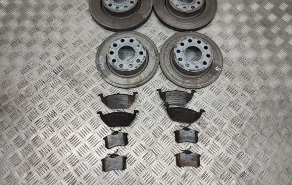 Volkswagen Caddy Brake discs and calipers set 