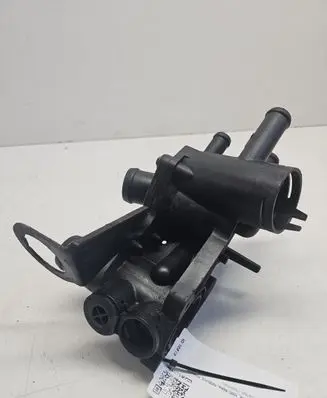 Thermostat/thermostat housing