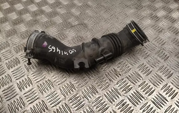 Toyota Prius (XV60) Air intake hose/pipe 1788024050