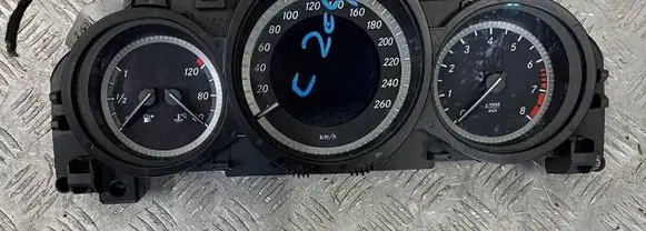 Mercedes-Benz C W204 Speedometer (instrument cluster) A2049003408 C204