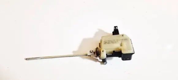 Skoda Octavia Mk2 (1Z) Central locking motor 1z0810773 1m0959781a