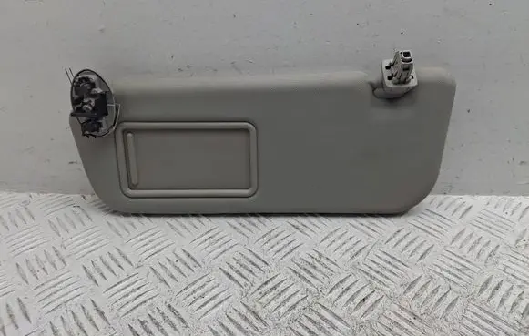 Toyota Avensis T270 Sun visor 7432005180B0