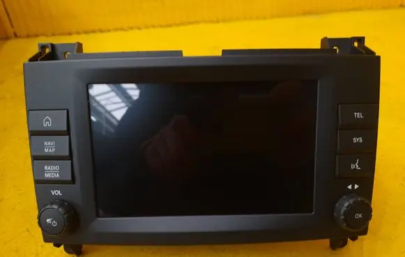 Mercedes-Benz Vito Viano W447 Radio/GPS head unit trim A4479003319 A4479026512 A4479017407
