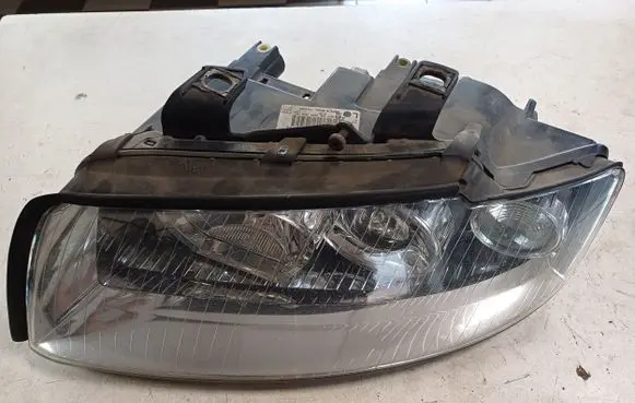 Audi A4 S4 B6 8E 8H Headlight/headlamp 8E0941029D
