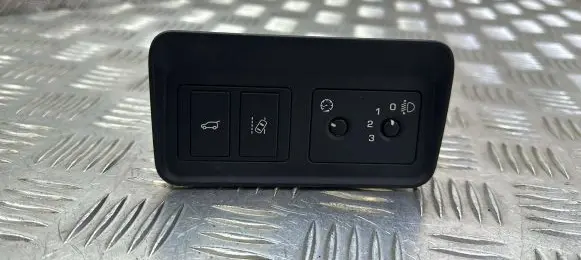 Land Rover Discovery Sport Other switches/knobs/shifts GK7211654CB 16020401