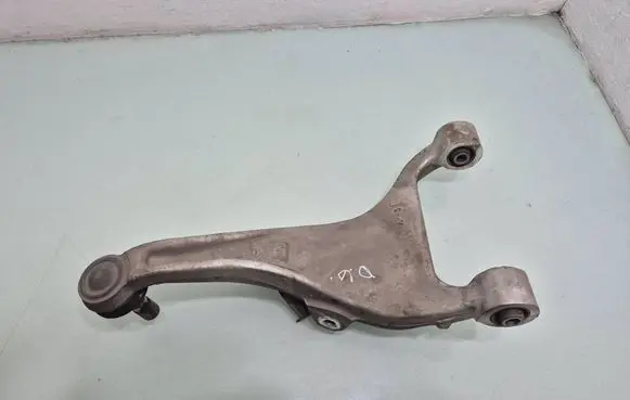 Infiniti QX60 L50 Rear upper control arm/wishbone 