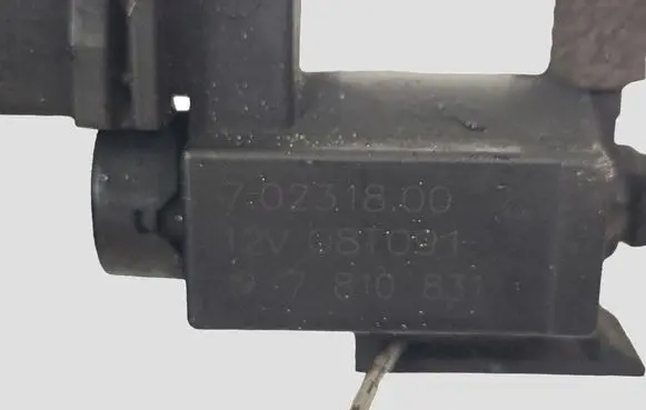 BMW 1 E81 E87 Turbo solenoid valve 70231800 08T091 7810831