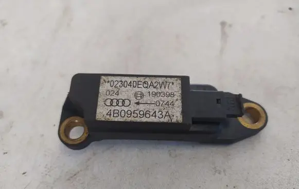 Audi A6 S6 C5 4B Airbag deployment crash/impact sensor 4B0959643A