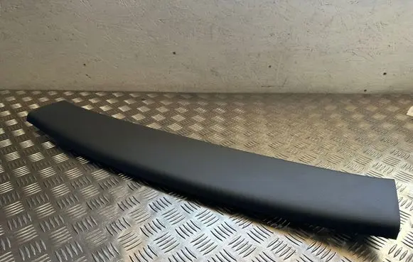 Hyundai Ioniq 5 Tailgate/boot lid cover trim 81721GI000