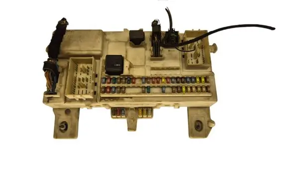 Volvo V50 Comfort/convenience module 30728906 519096408 03355140