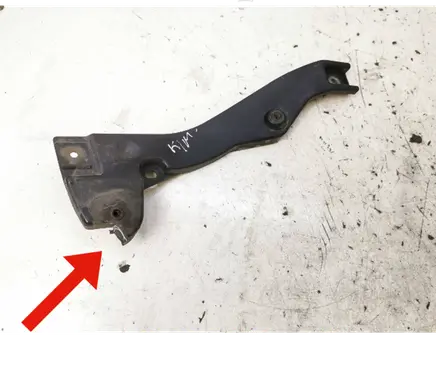 Seat Exeo (3R) Front bumper mounting bracket 3R0807201
