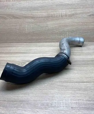 BMW X5 E53 Intercooler hose/pipe 2248643